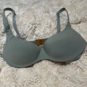 PINK Victoria's Secret Bra  NWT